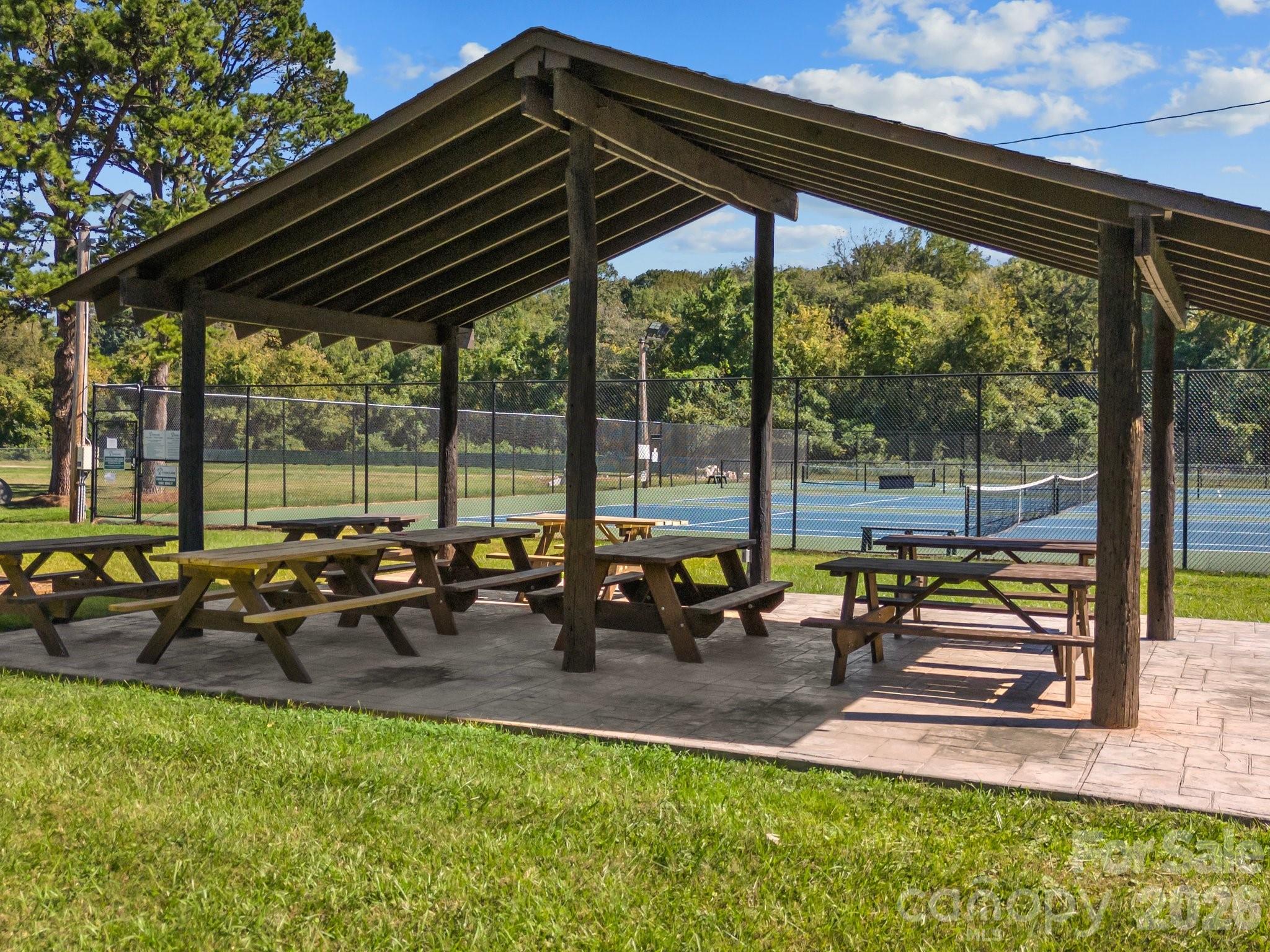 Starmount - Residential