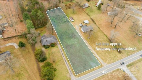 Photo of Lot 70 Old Mountain Road, Statesville, NC 28677 (MLS # 4328717)