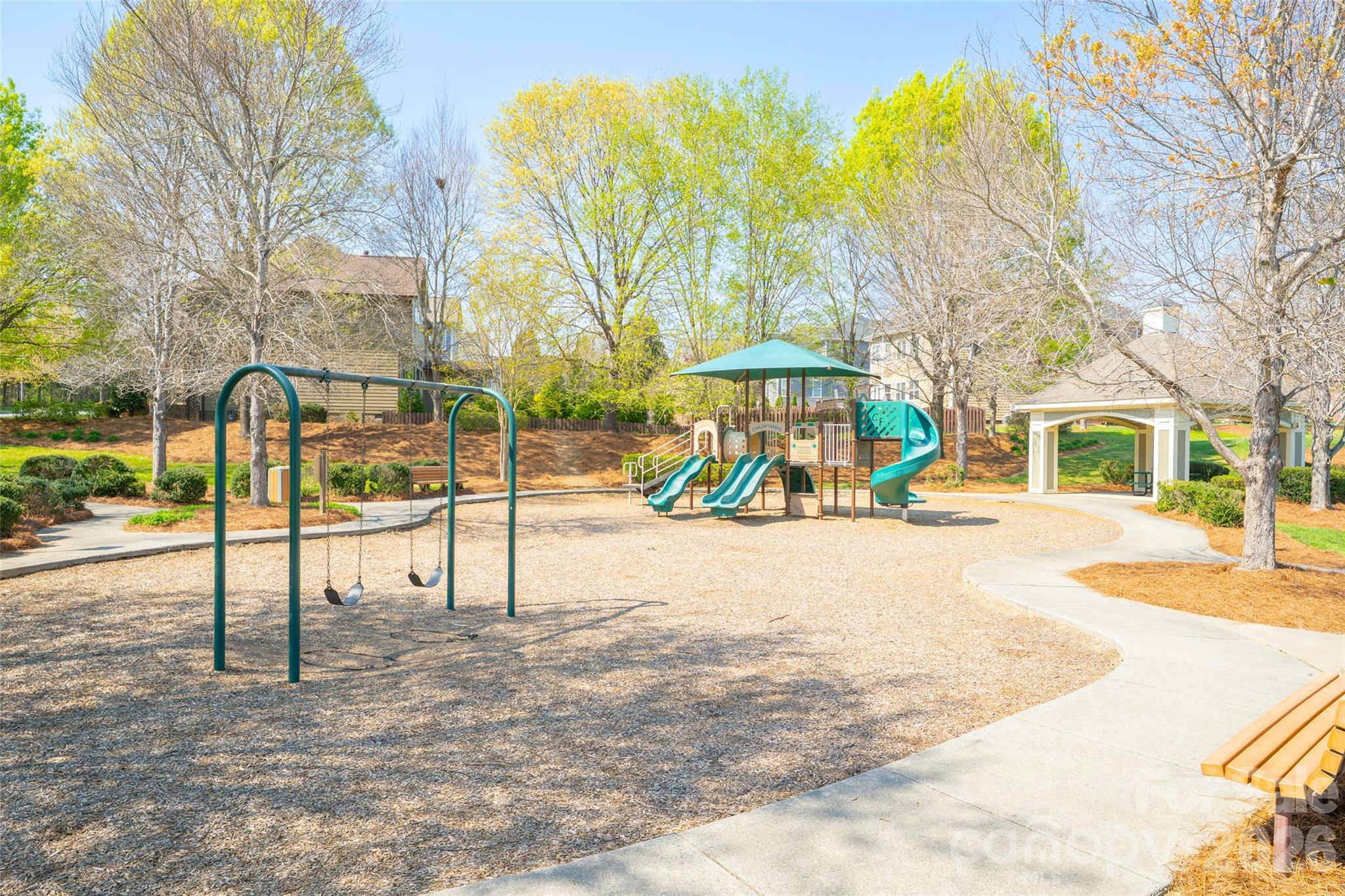 Winding Walk - Residential