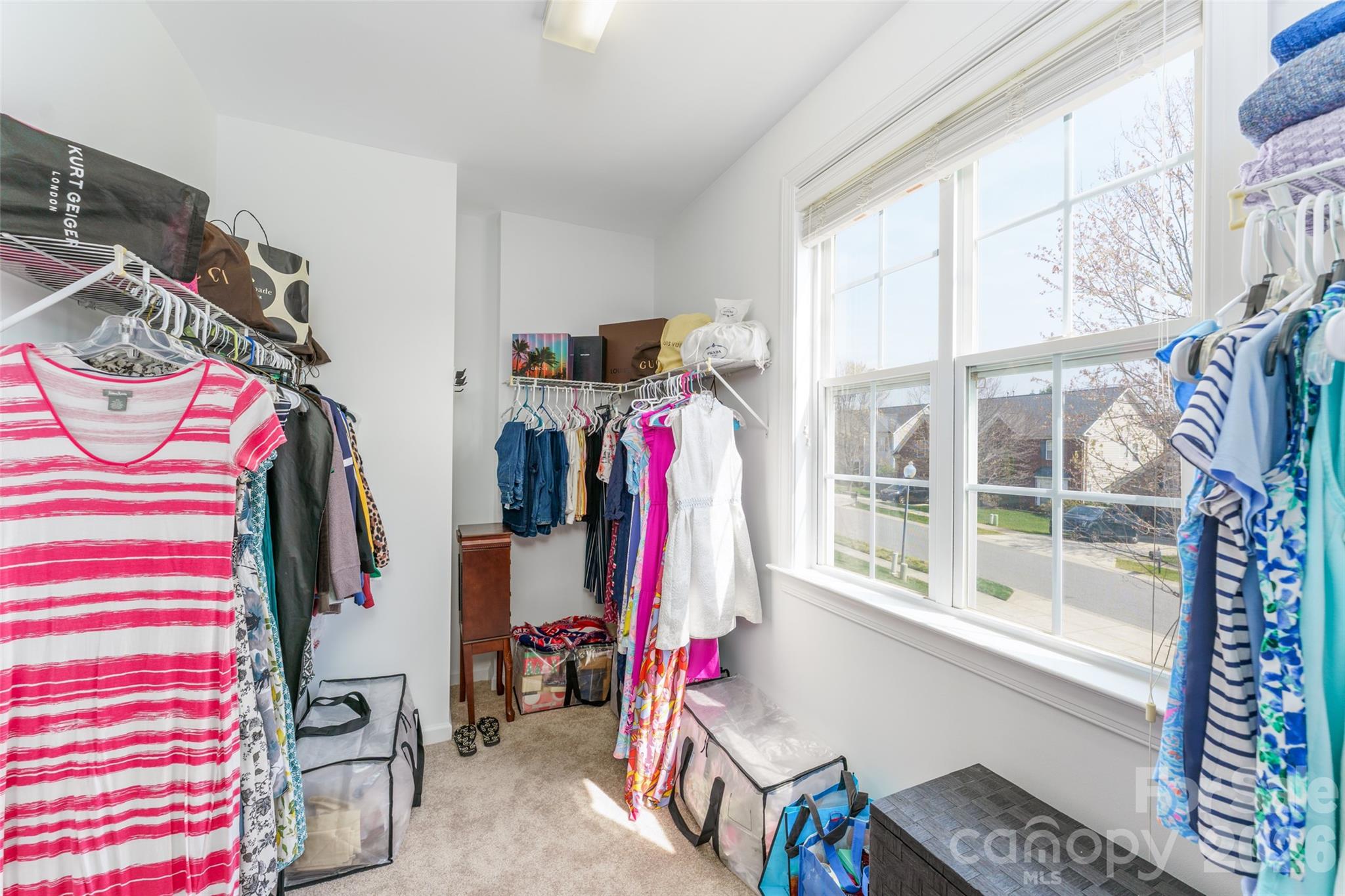 Winding Walk - Residential