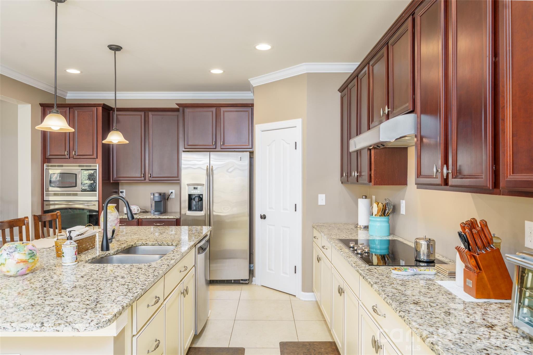 Winding Walk - Residential