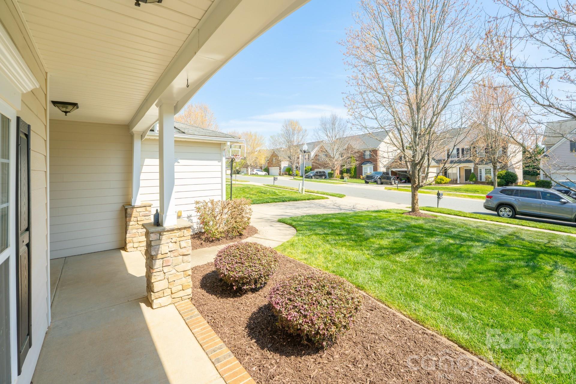 10346 Falling Leaf Drive NW