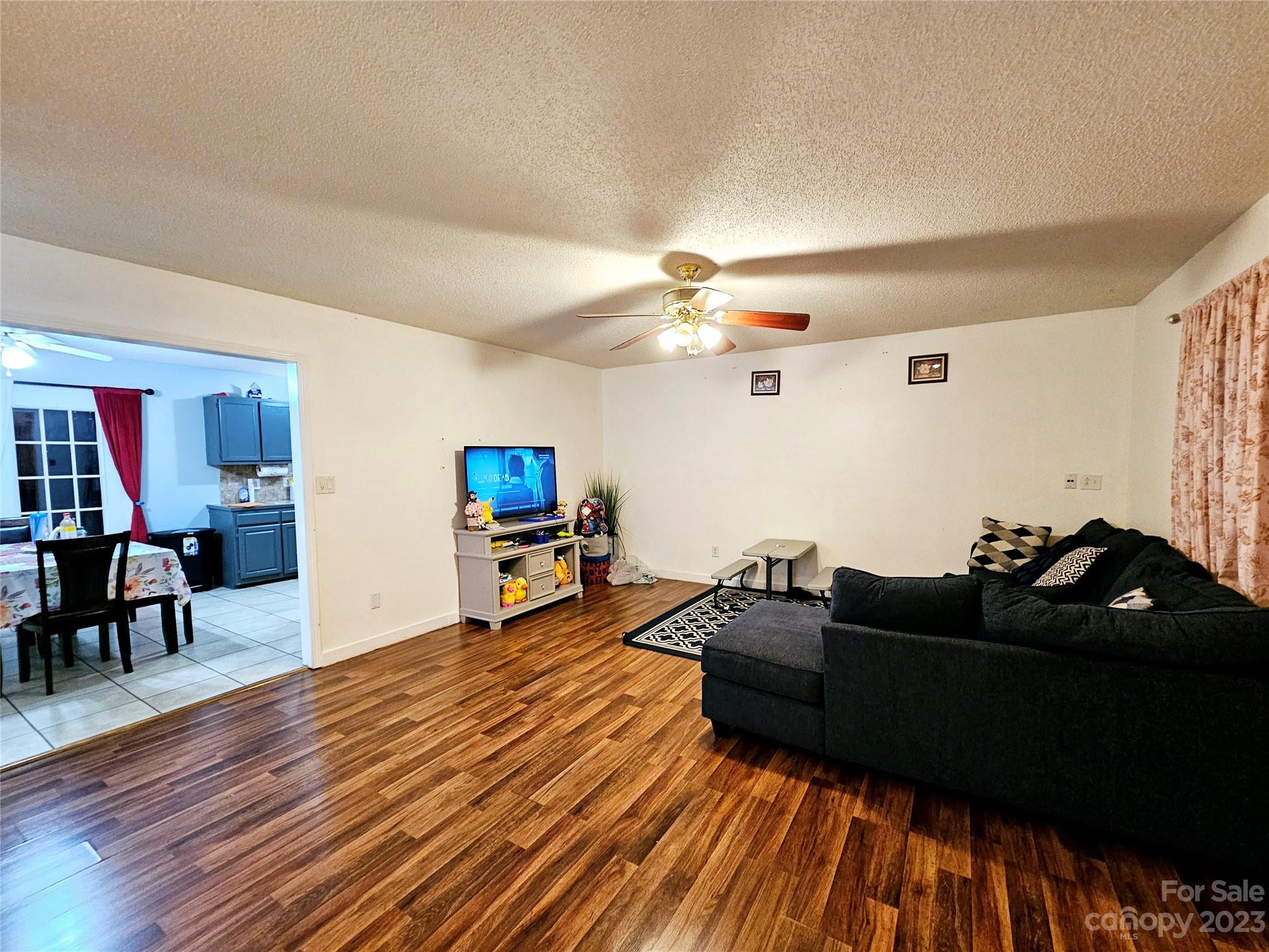 Brentwood Place - Residential