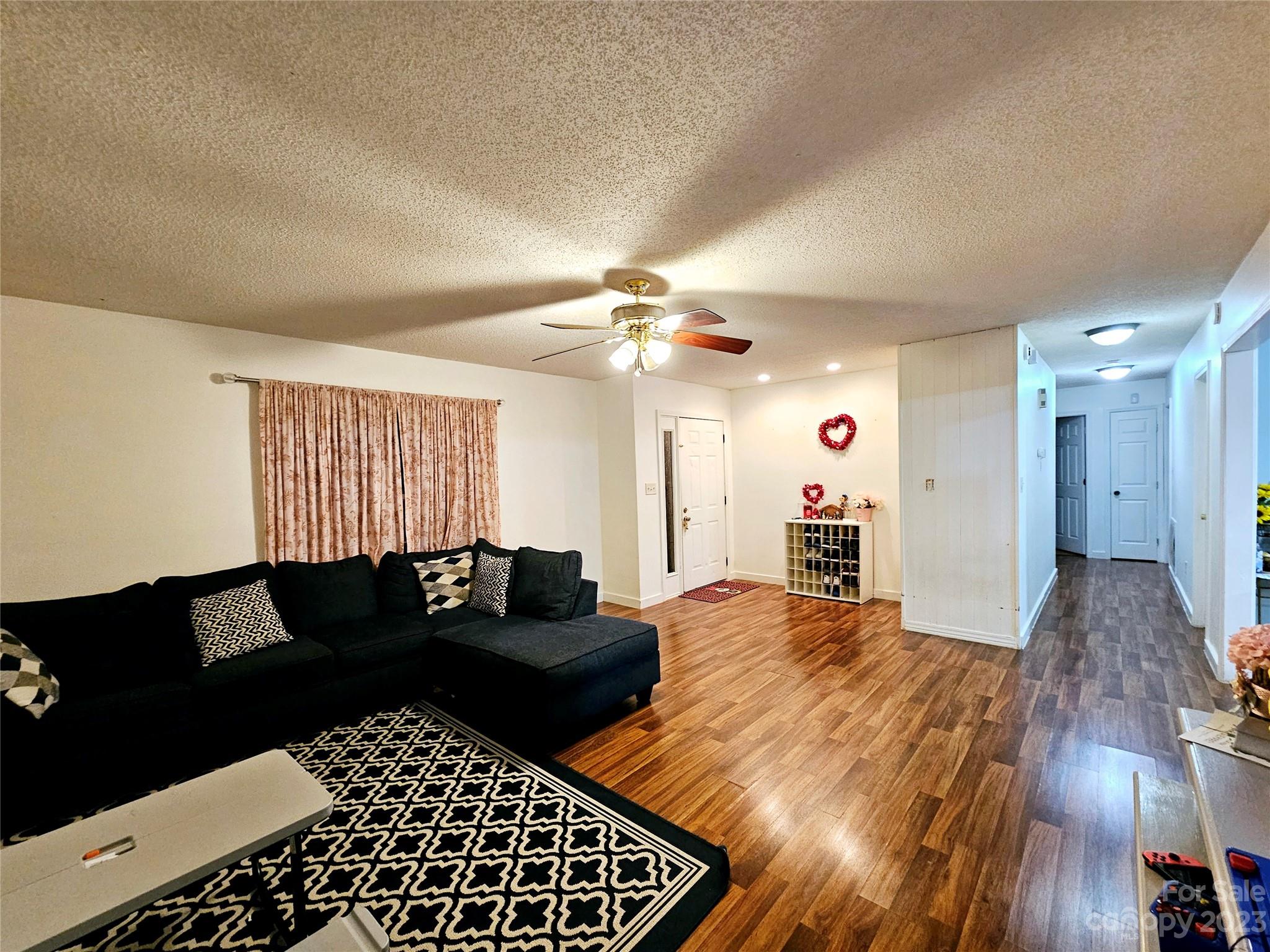 Brentwood Place - Residential