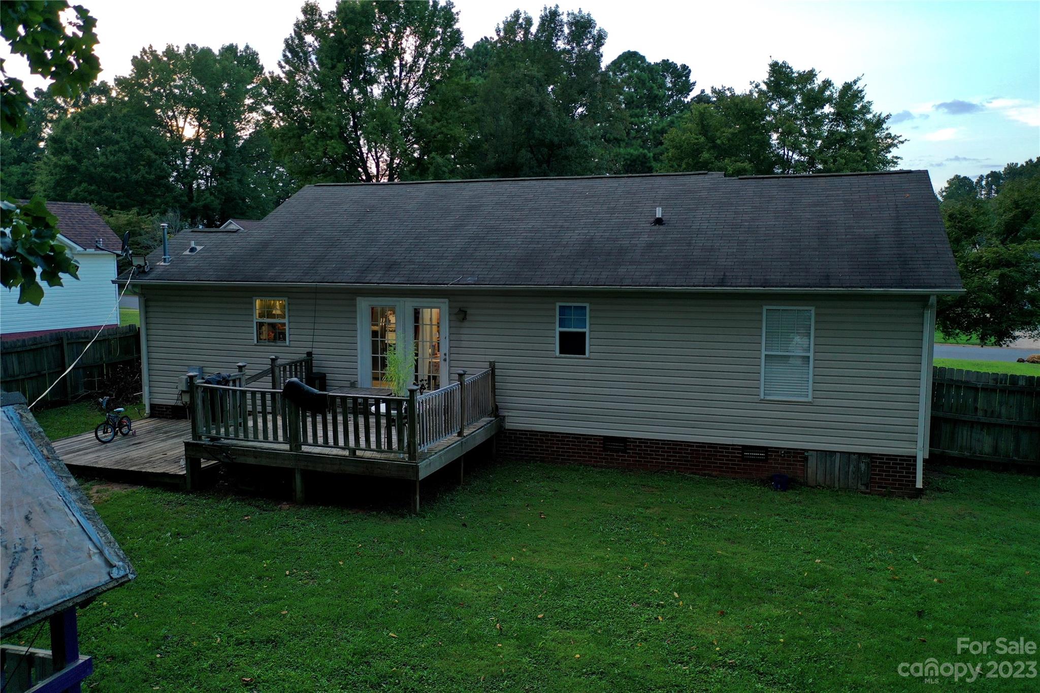 Brentwood Place - Residential