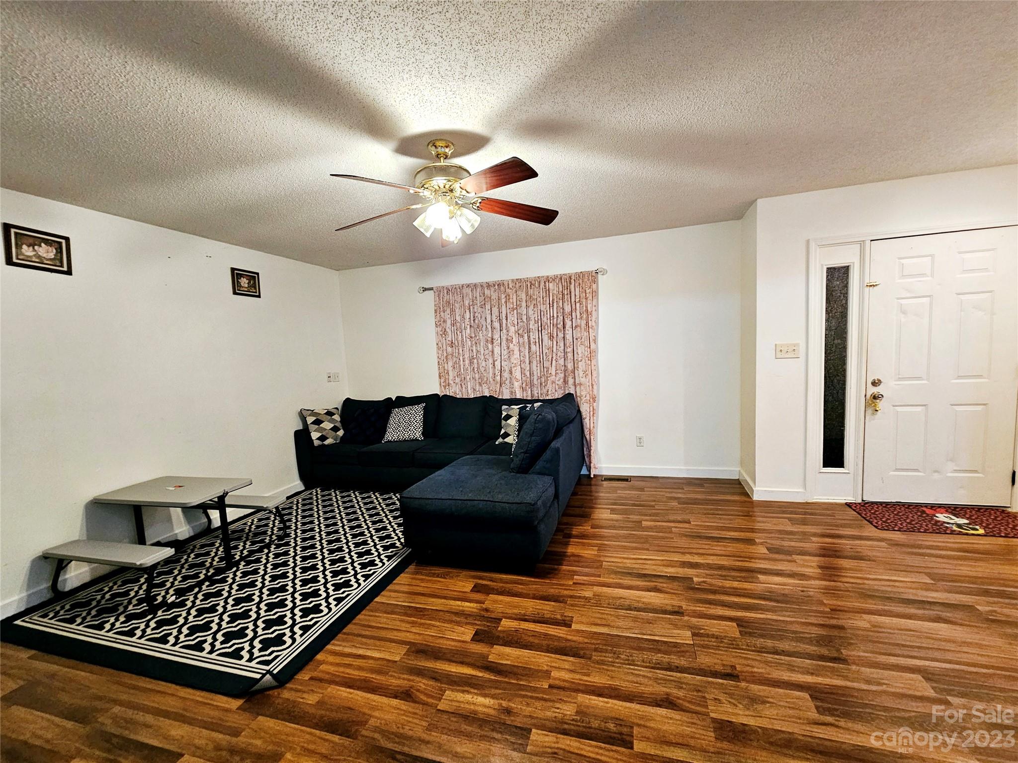 Brentwood Place - Residential