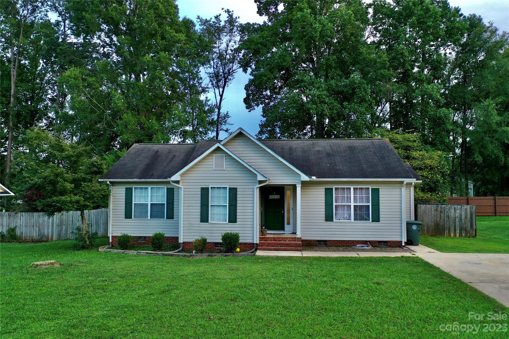 Brentwood Place - Residential