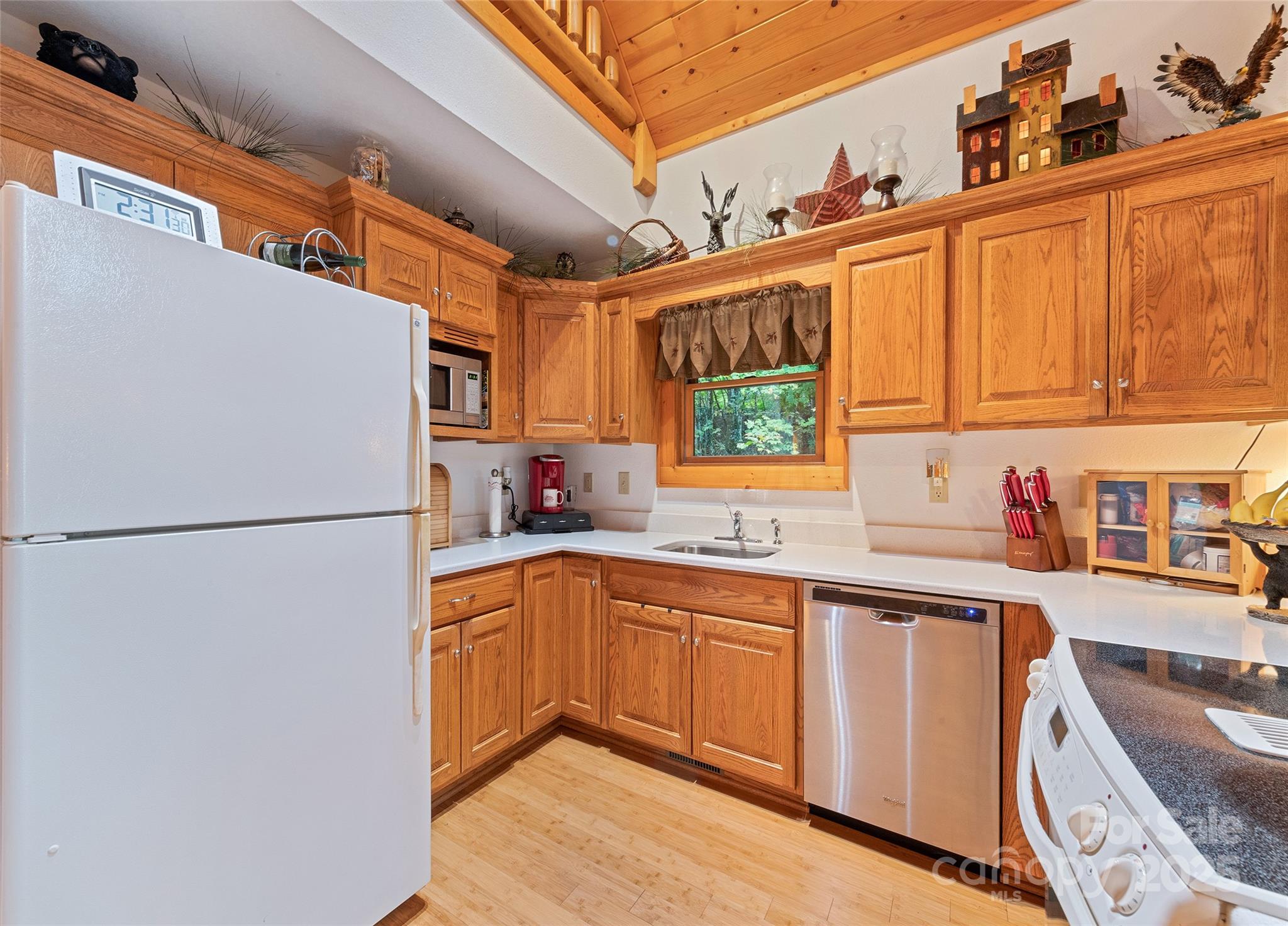 Smoky Mountain Retreat at Eagles Nest - Residential