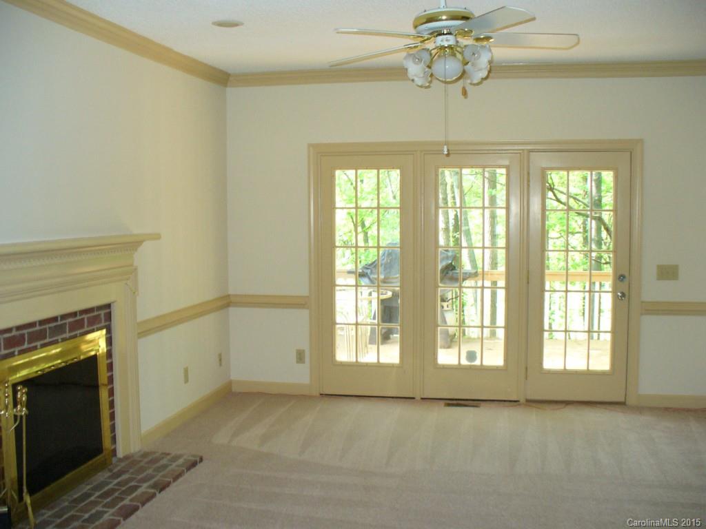 Davis Lake - Residential