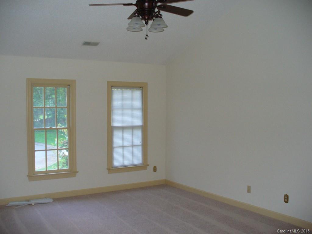 Davis Lake - Residential