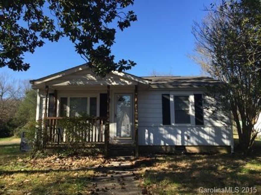 Cozy 2 bed home with new cabinets,cabinets, and counters. New tile floors and refinished hard wood floors. Huge lot.