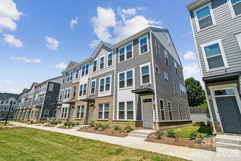 Photo of 4375 Raleigh Street #C1, Charlotte, NC 28213 (MLS # 4384049)