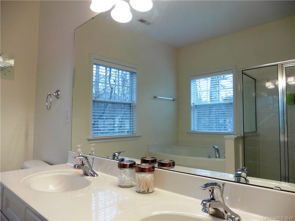 Oakhurst - Residential