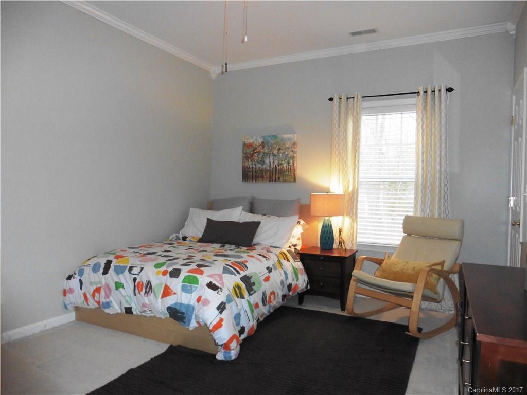 Oakhurst - Residential