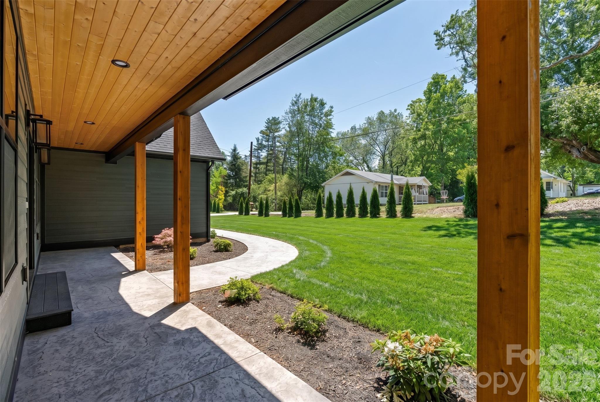 19 E Starnes Cove Road