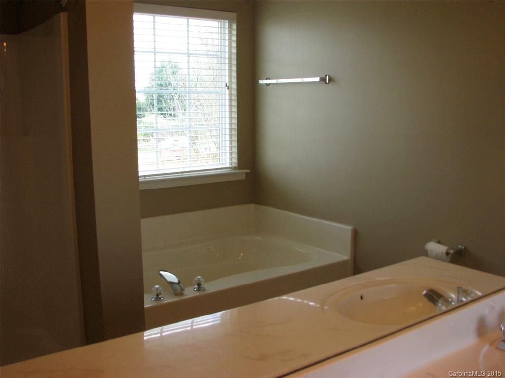 Highland Creek - Residential Lease