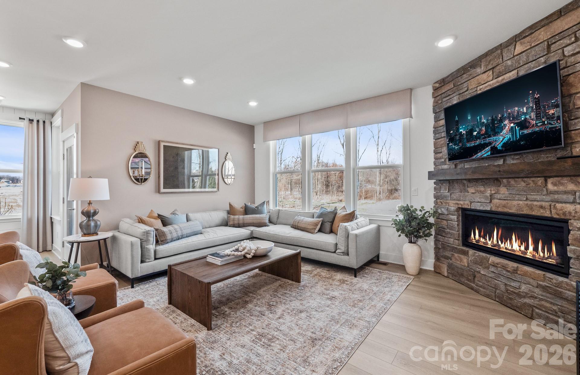 1621 Riverbend Avenue