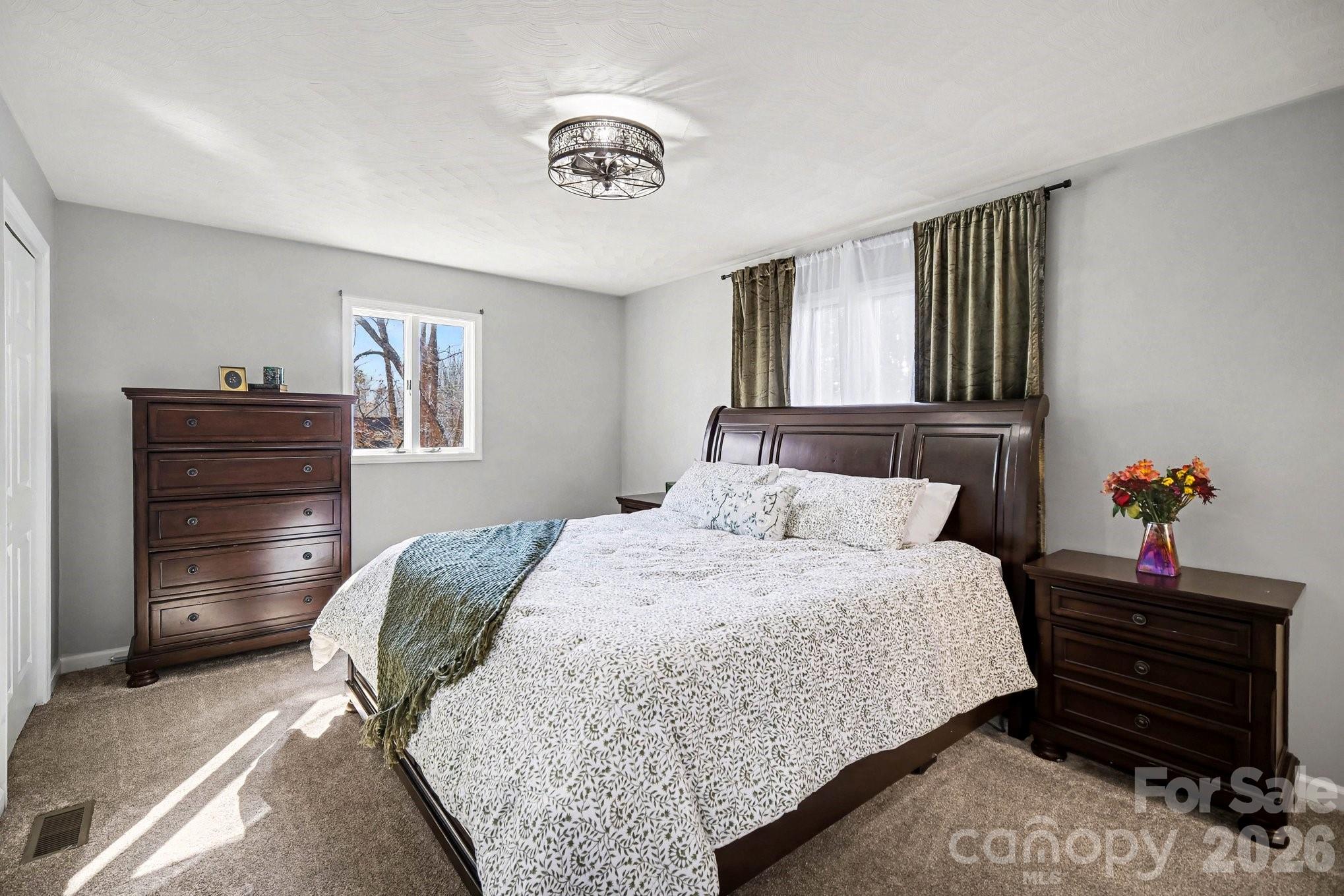 Woodland Oaks - Residential