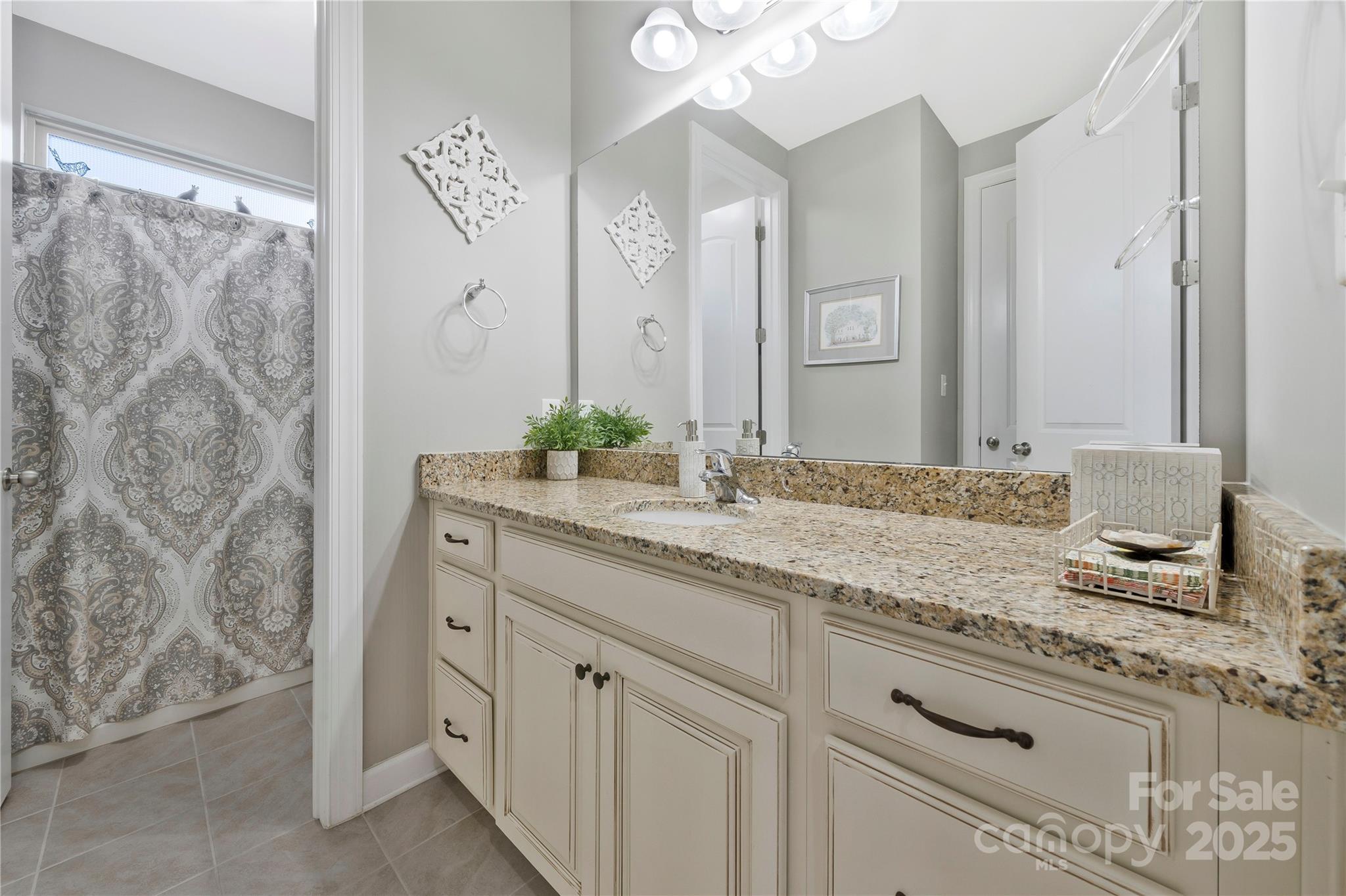 Kings Grove - Residential