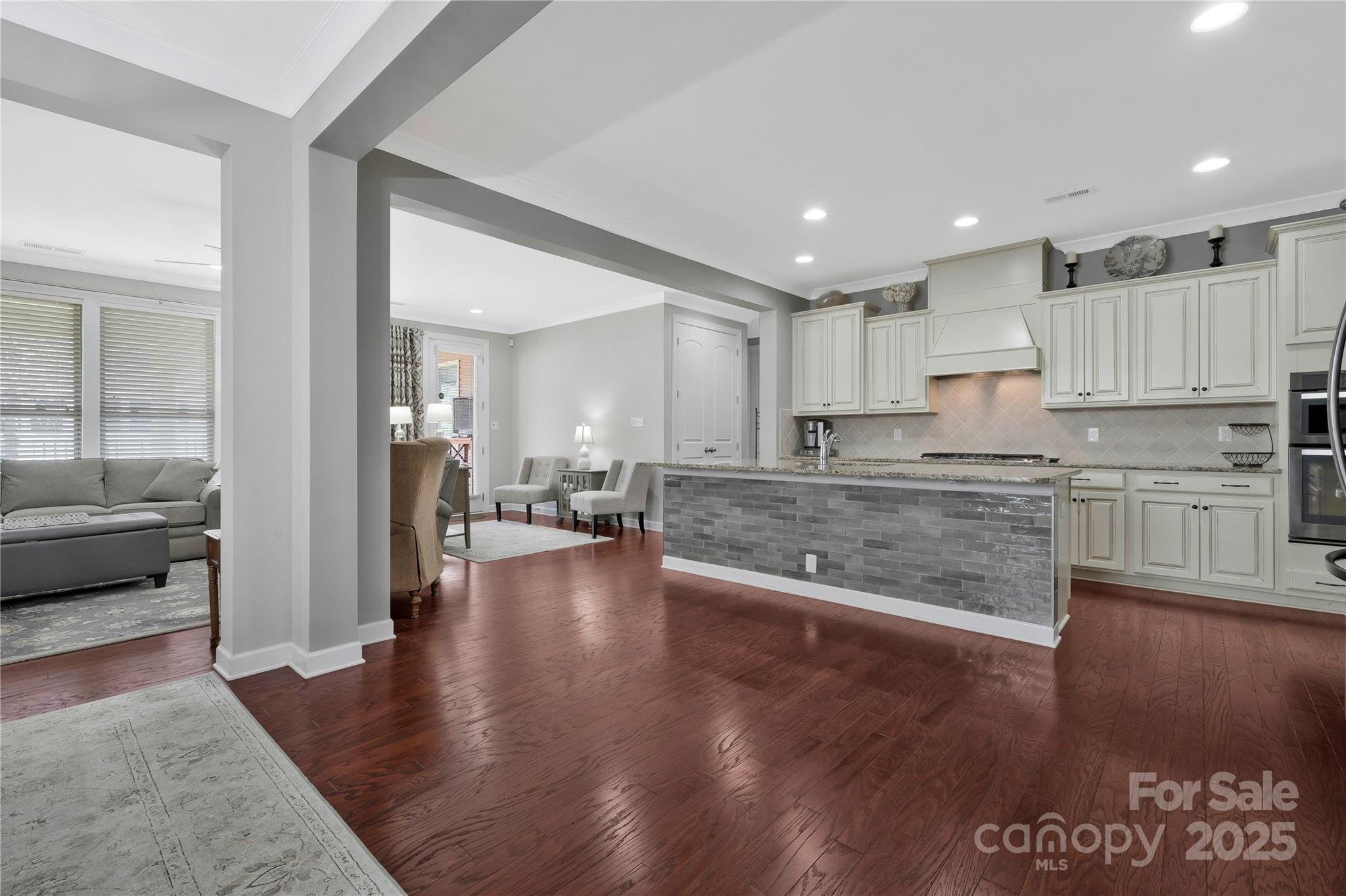 Kings Grove - Residential