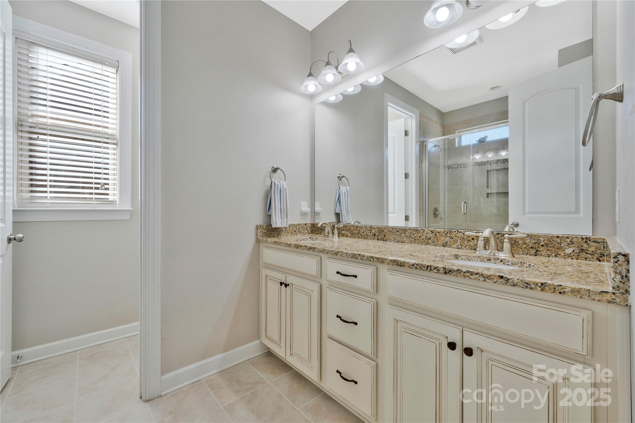 Kings Grove - Residential