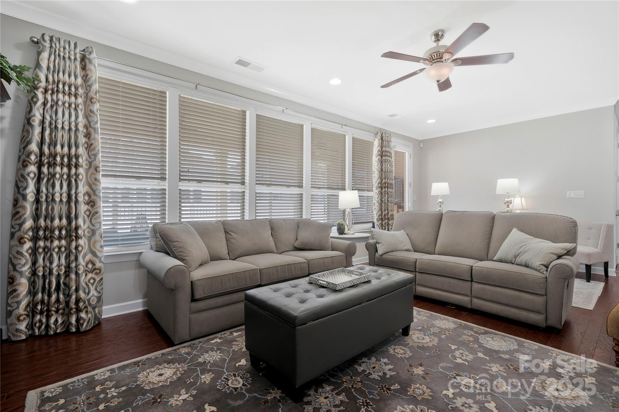 Kings Grove - Residential