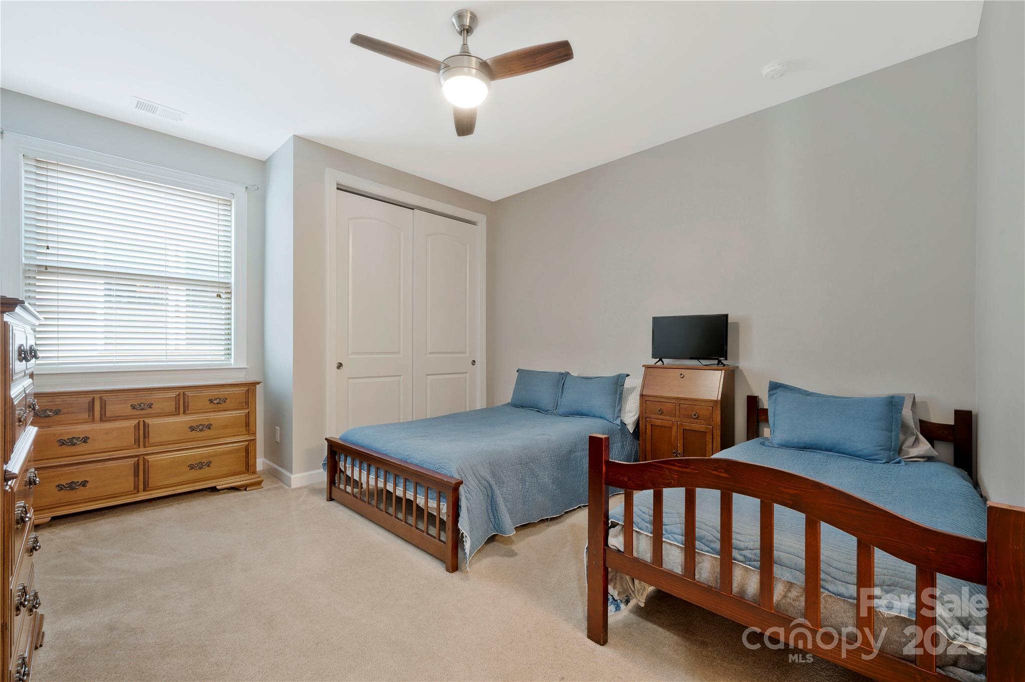 Kings Grove - Residential