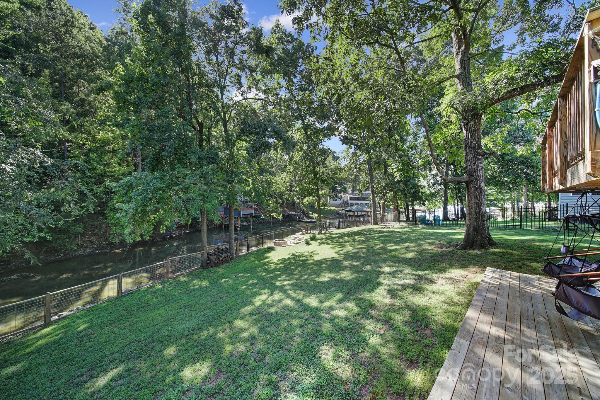 Sunset Point - Residential