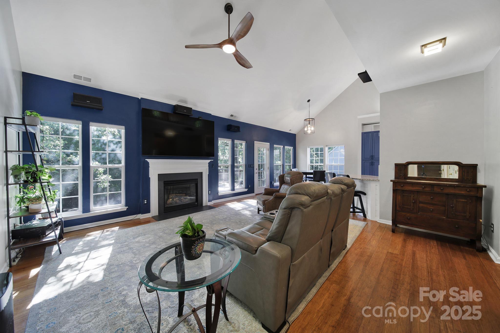 Sunset Point - Residential