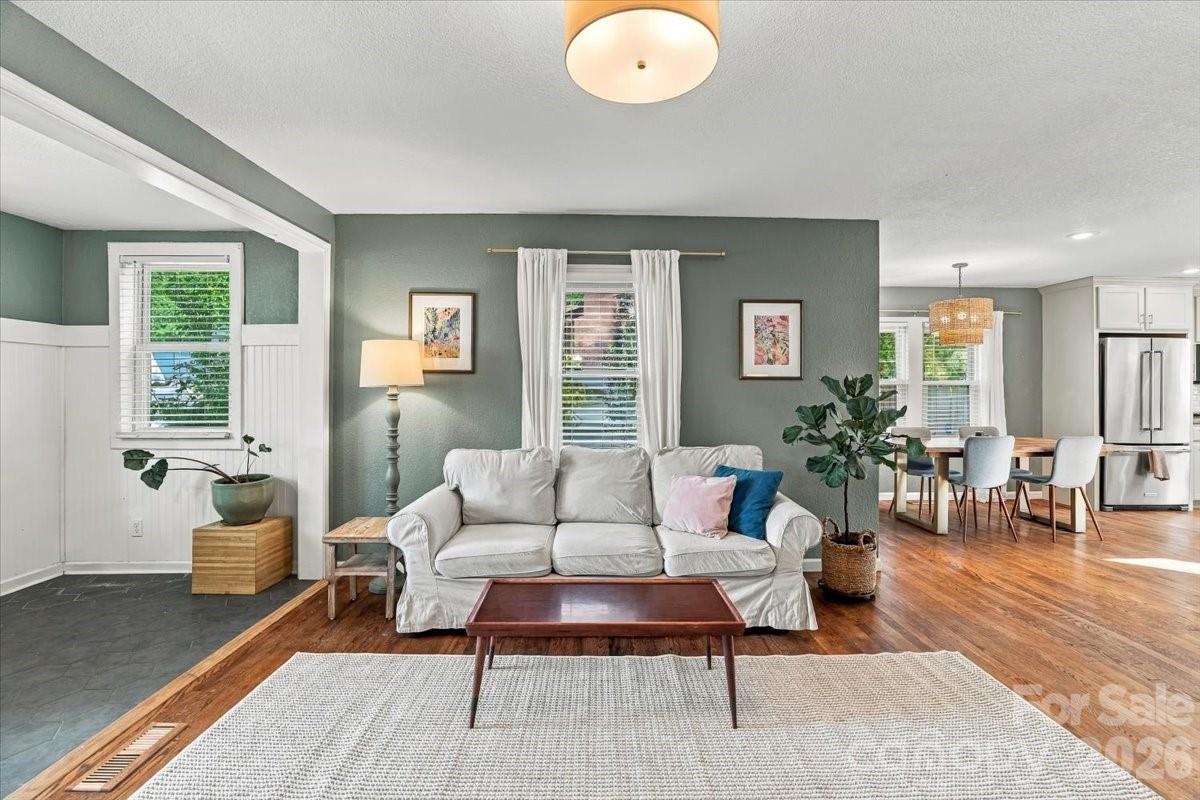 94 Pressley Avenue