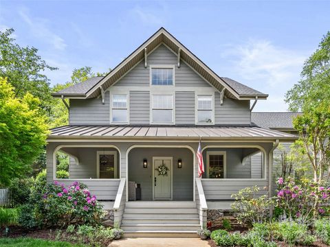 Photo of 1066 Columbine Road, Asheville, NC 28803 (MLS # 4371286)