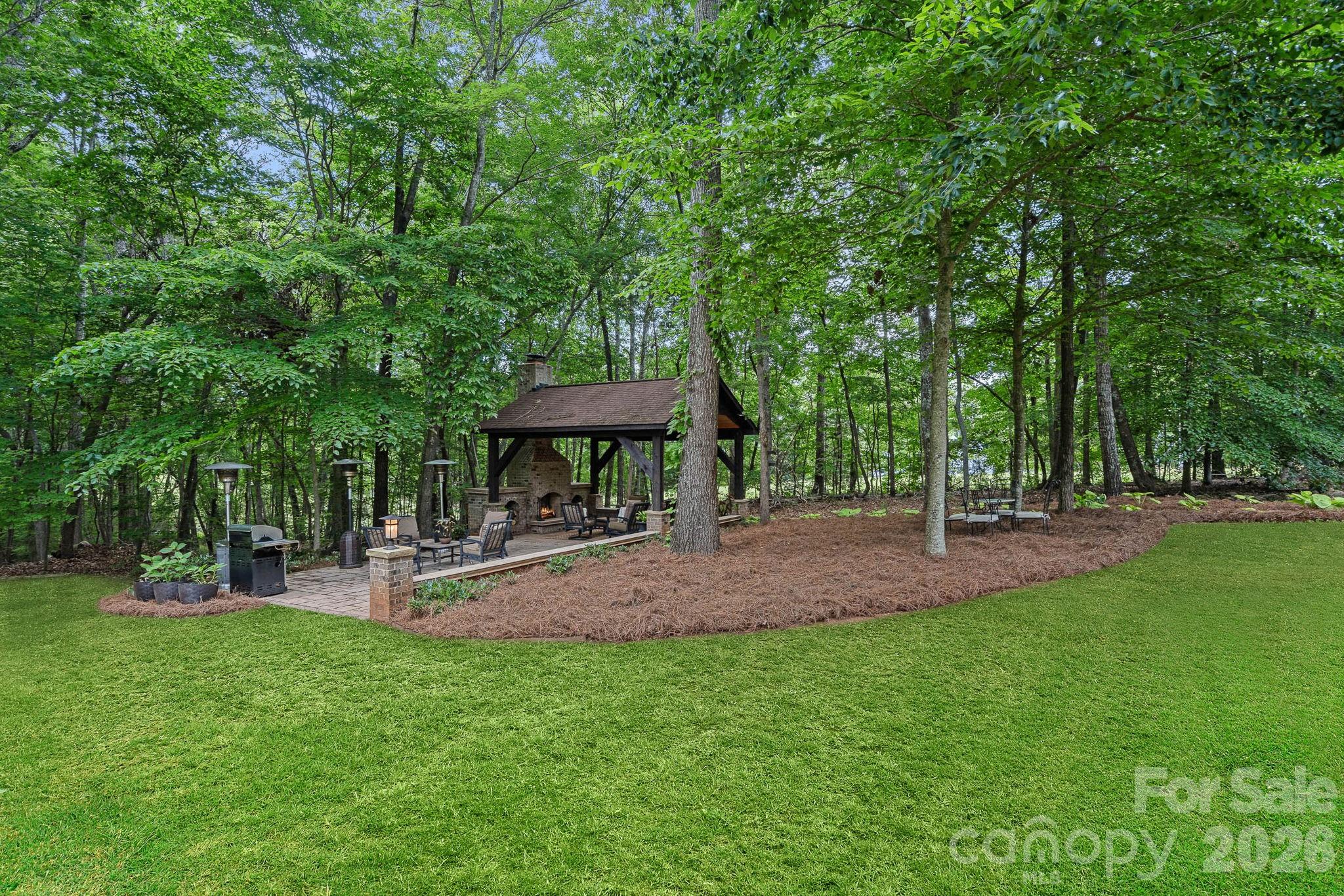 Anniston Grove - Residential