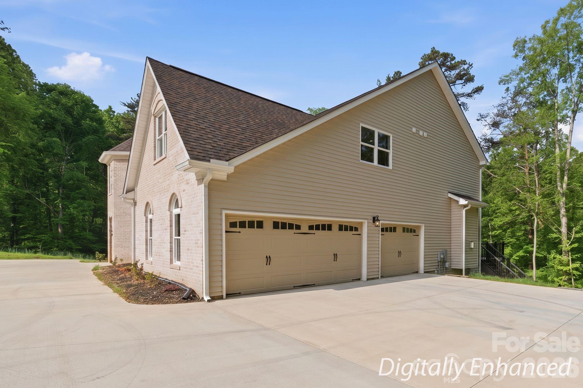 160 Tullyries Lane