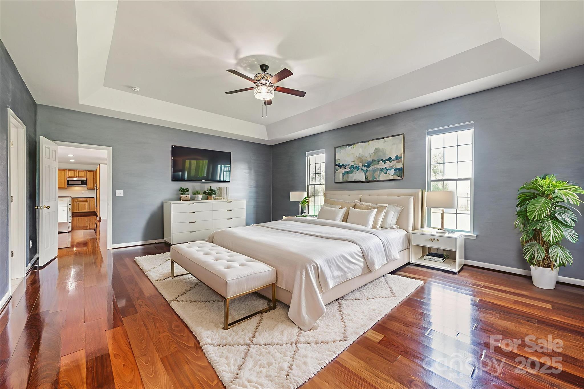 Queens Cove - Residential