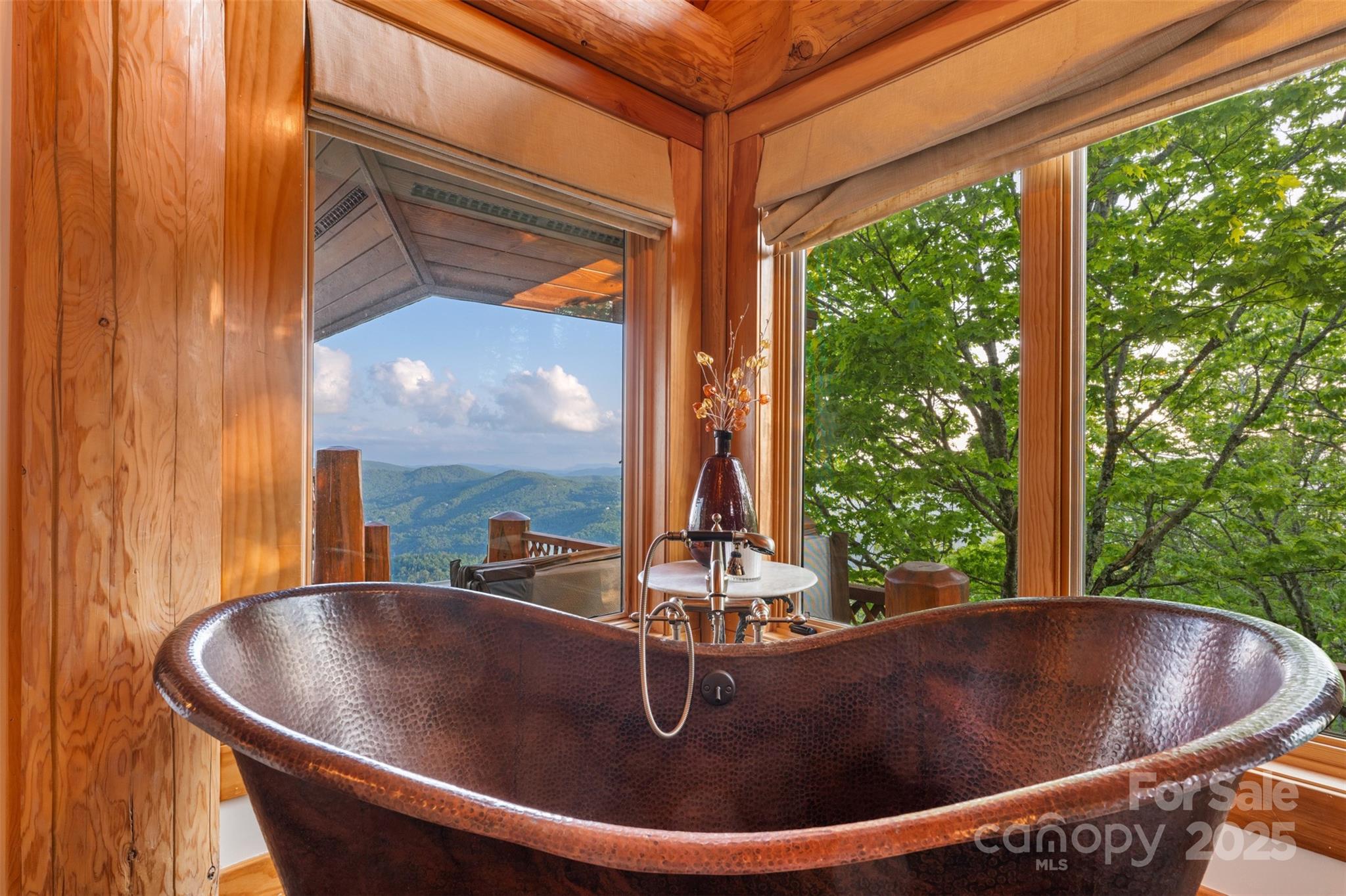 The Lodges At Eagles Nest - Residential