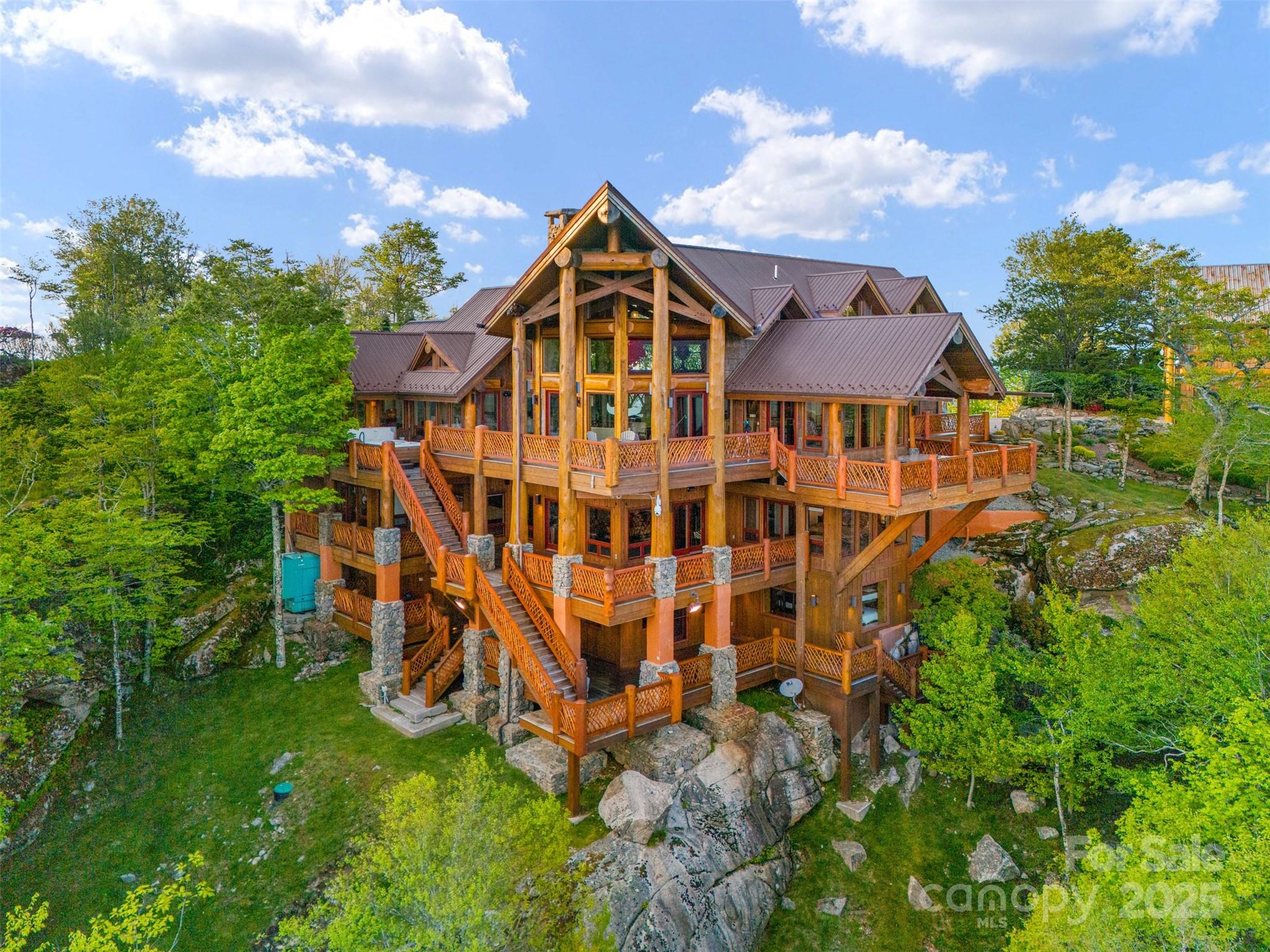 2910 Eagles Nest Trail