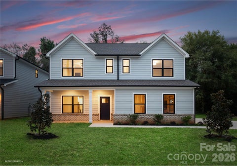 Photo of 4128 Donnybrook Place, Charlotte, NC 28205 (MLS # 4427008)