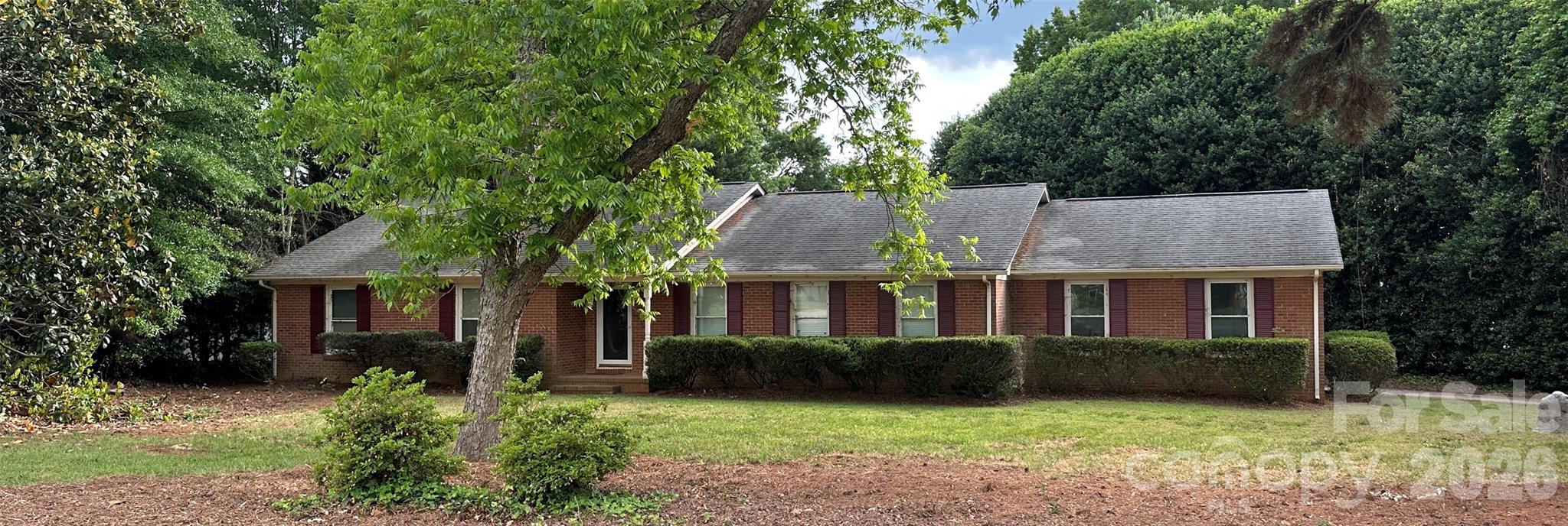 704 Isle Of Pines Road