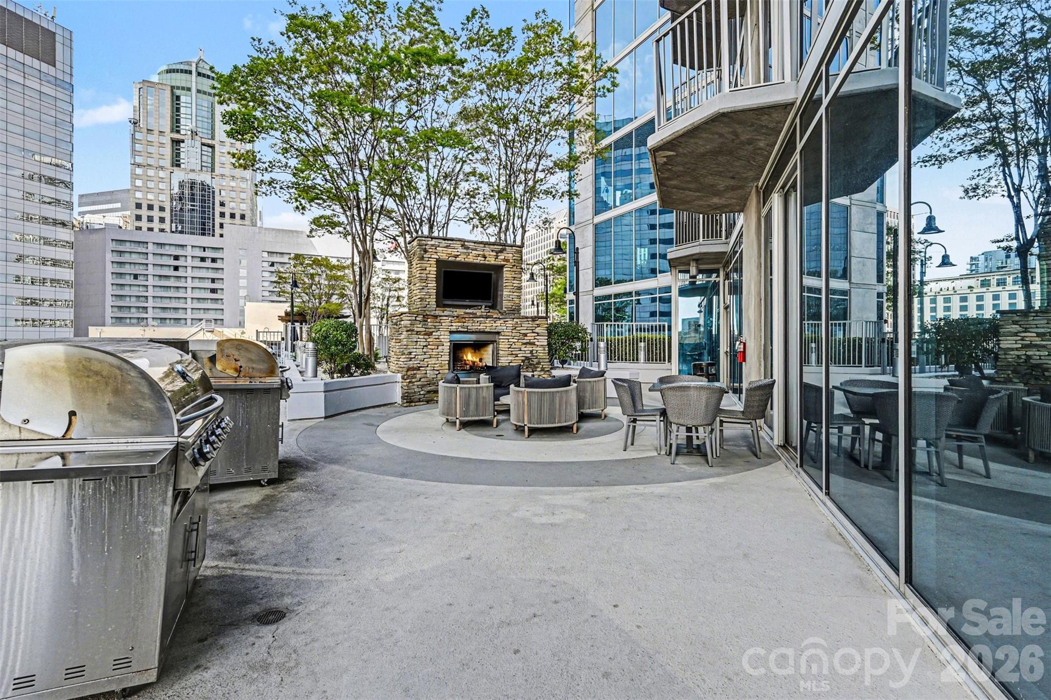 Avenue Condominiums - Residential