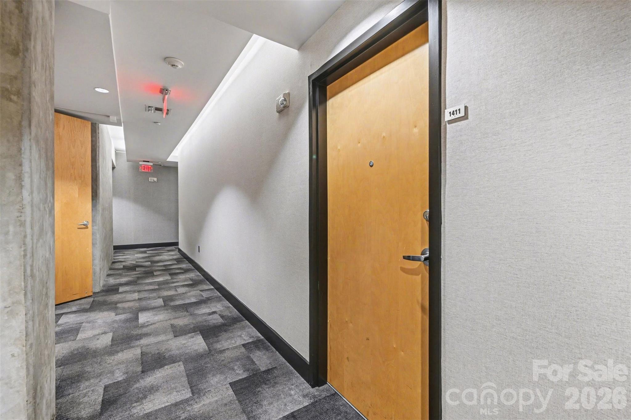 210 N Church Street 1411