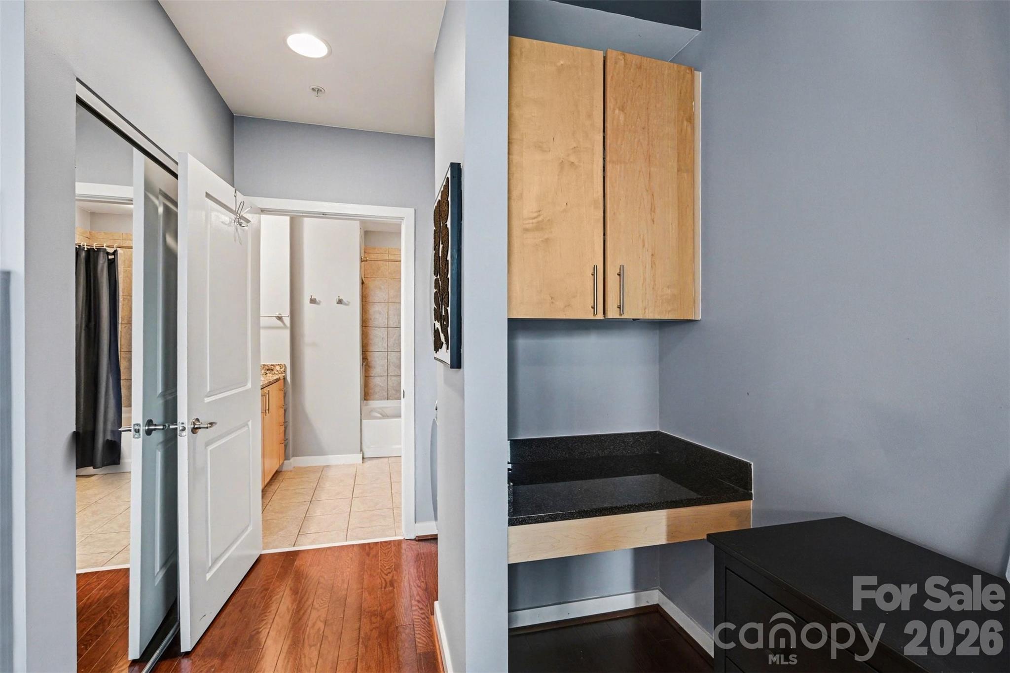 Avenue Condominiums - Residential