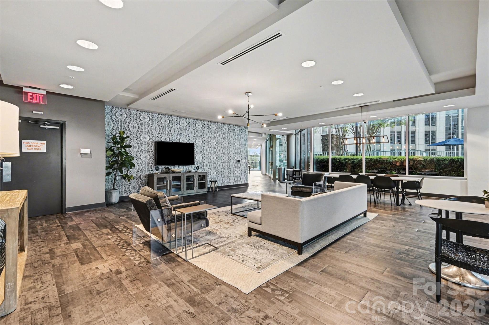 Avenue Condominiums - Residential