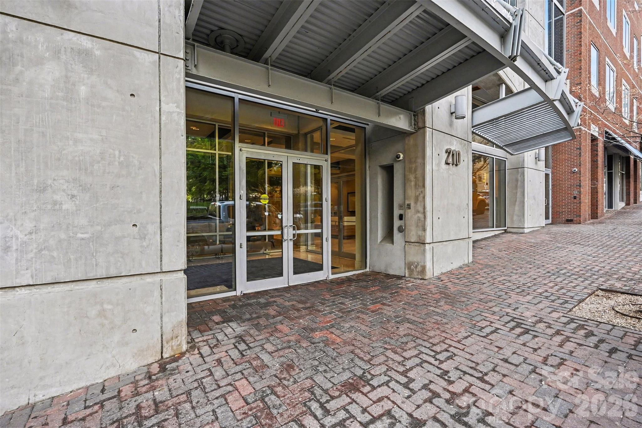 210 N Church Street 1411