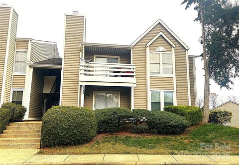 9619 Vinca Circle Charlotte NC 28213