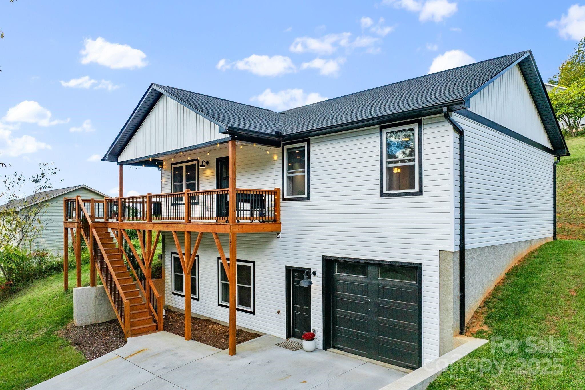 121 Ponder Street