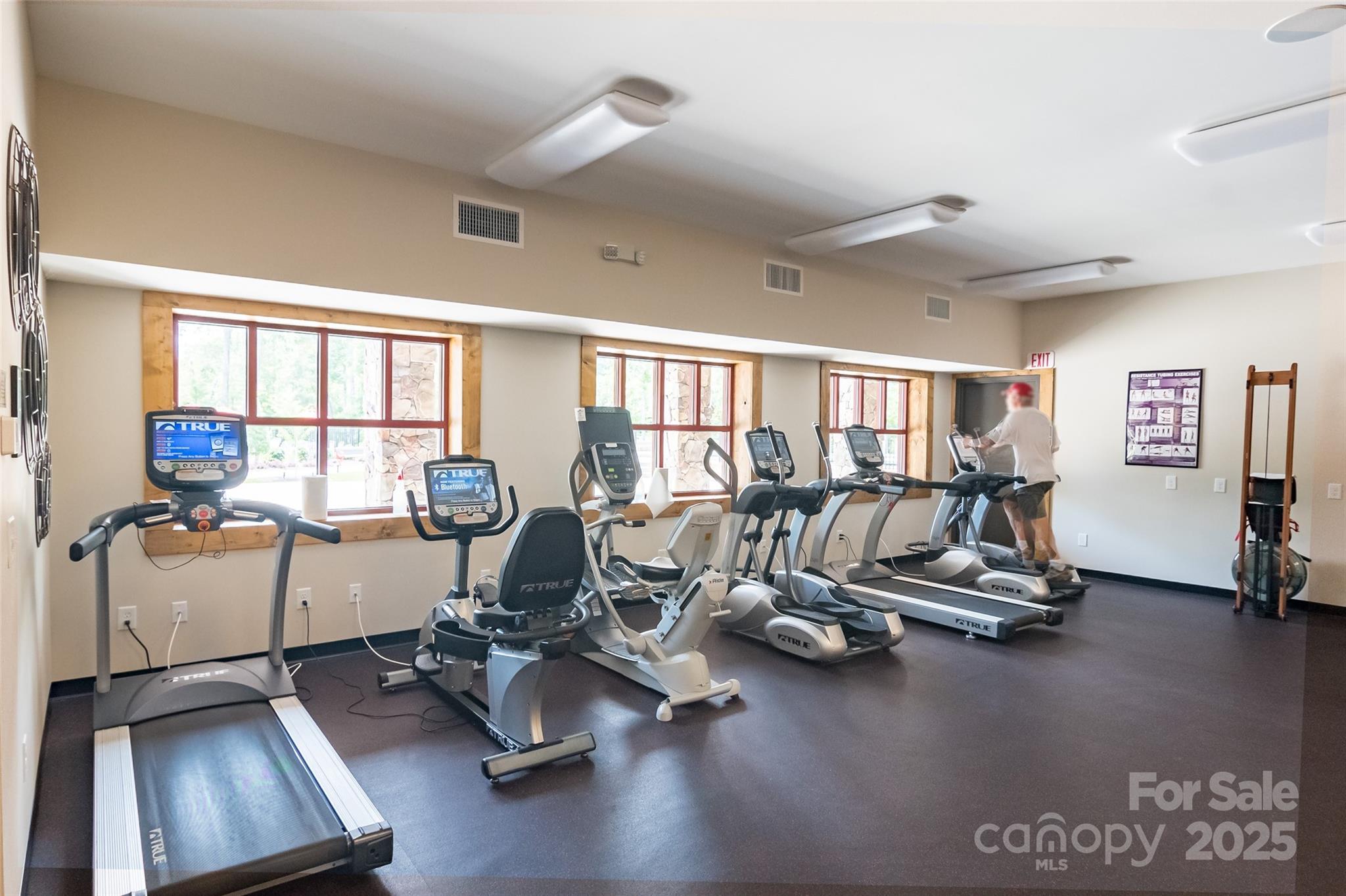 Tree Tops - Residential