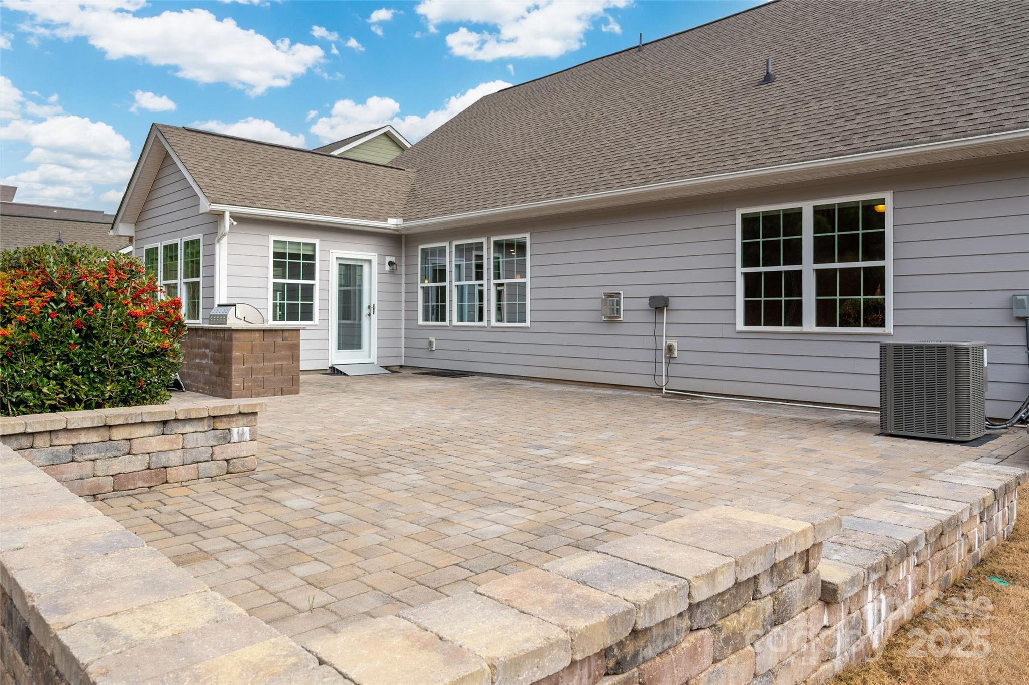 Tree Tops - Residential