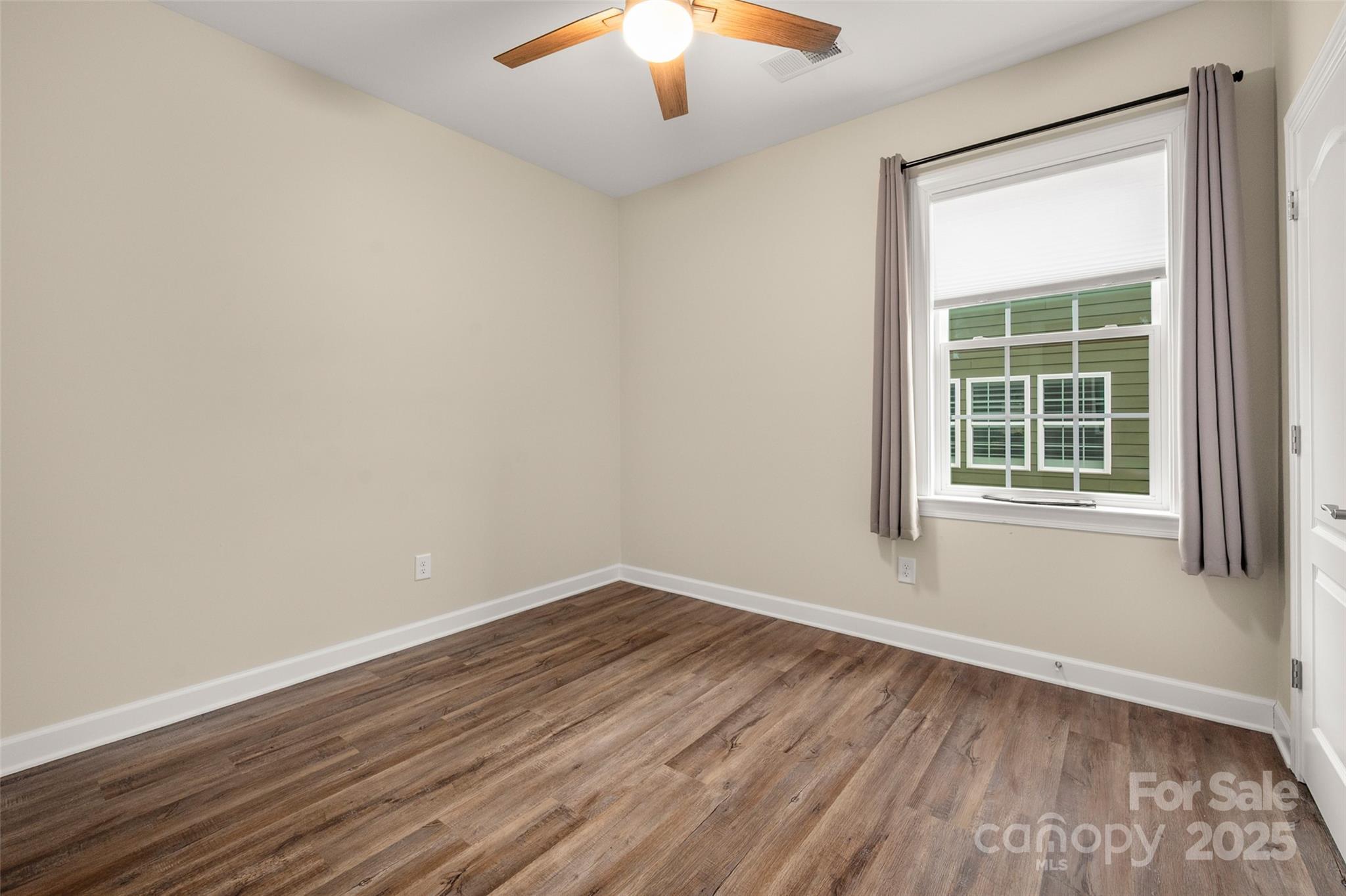 Tree Tops - Residential