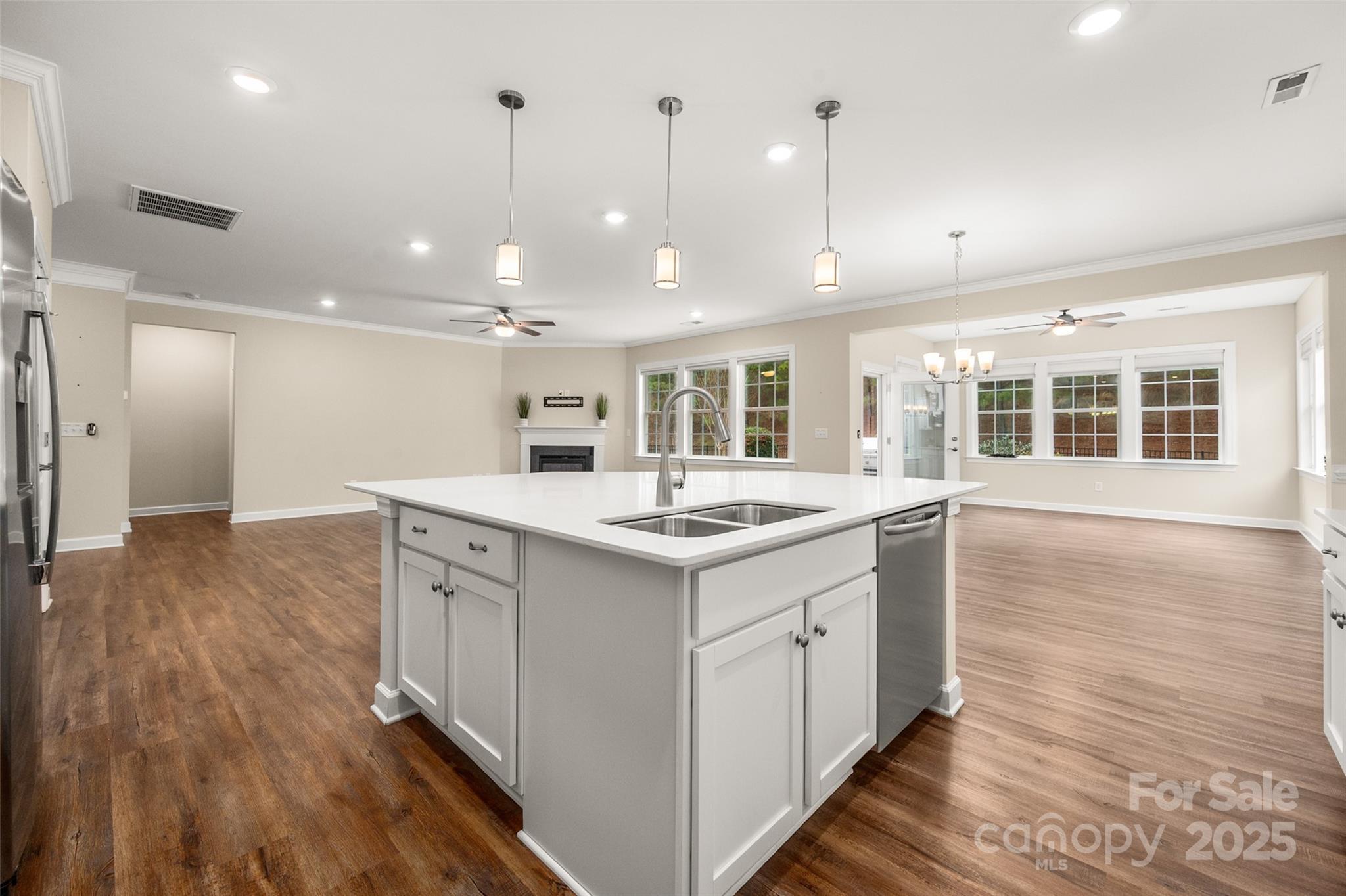 Tree Tops - Residential