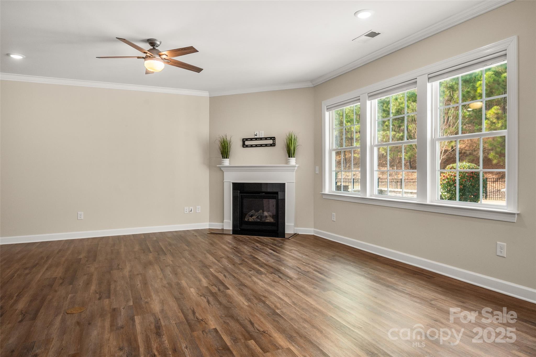 Tree Tops - Residential